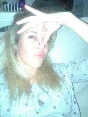 caluchii's profile picture. 