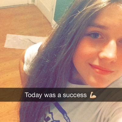 | Addict to emojis, youtube and netflix | .5k clouds | Colorado | Germany | Louisiana | Italy