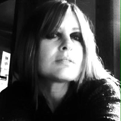 Lumineetumbra's profile picture. Autora de Lumine et Umbra. Una lectura que sorprenderá al lector desde las primeras páginas. Una novela fresca, fluida, sensual, atrevida y muy adictiva.