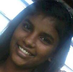 juz 17 ... likez sivakarthikeyan.... lovez kitkat... fav song un vizhigal, kanave kanave, kanadi silaye... any problem i will help...