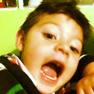 puraenergia001's profile picture. 