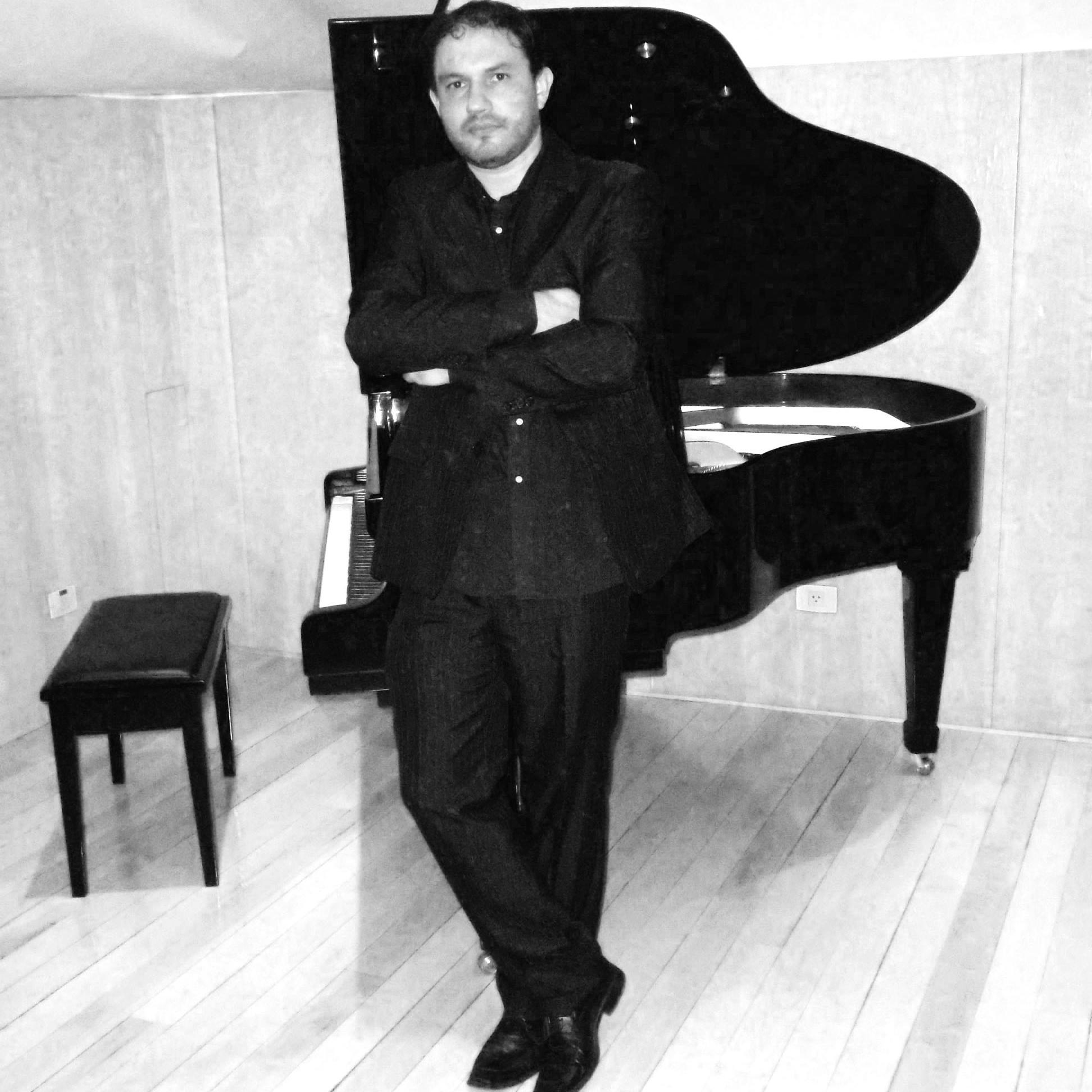 juniorkeyboards's profile picture. (jazz music,brazilian music,classic music)