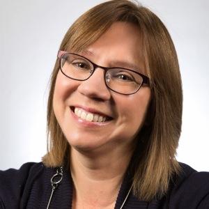 Freelance writer and editor, specialist in healthcare.