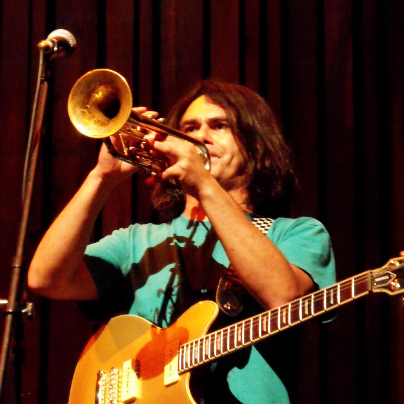 Los Zopes, una banda con un repertorio ecléctico, canciones con letras de contenido poético y arreglos que son parte de un proceso colectivo.