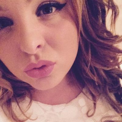 AmyHugh63401126's profile picture. 