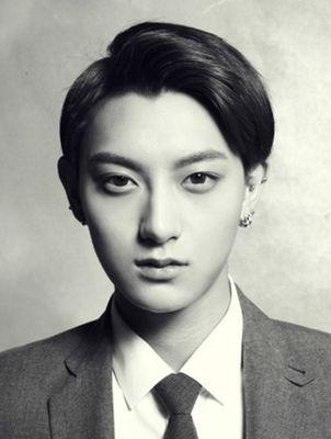 EXO TAO FANPAGE