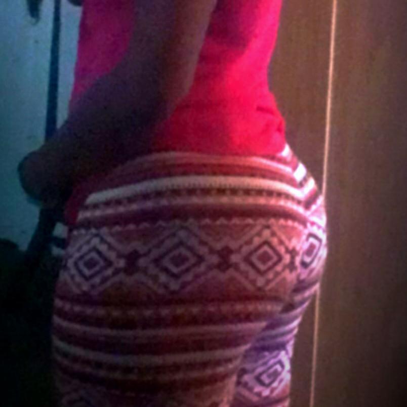 I Aint sayin nothin listen and judge for ya-self, self made artist aka Mizz Entrepreneur