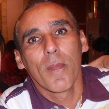 EzoelBarradas's profile picture. 