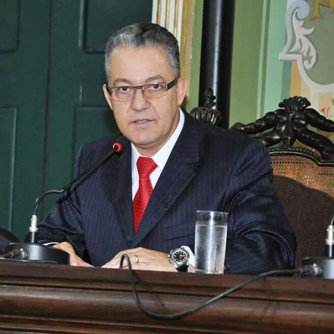 Vereador e membro da Comissão de Desenvolvimento Econômico e Turismo. 2º vice-presidente na Mesa Diretora.