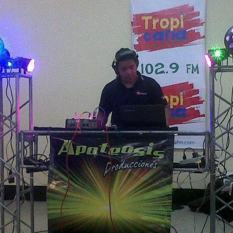 andresdejaay's profile picture. 