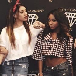 Dm me two user that you ship together! ill post them anonymously!