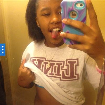 follow me on Instagram @__ariyanna___