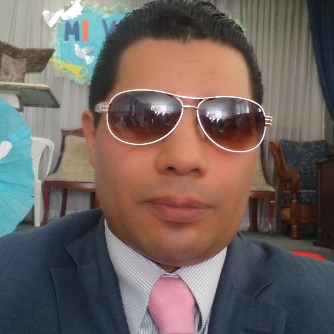 JULIOLIDER1's profile picture. SIERVO.