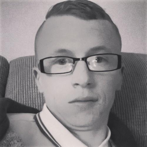 19 | Single | Male | Yorkshire Lad | follow me and I'll follow you back | add me on snapchat - leebo95