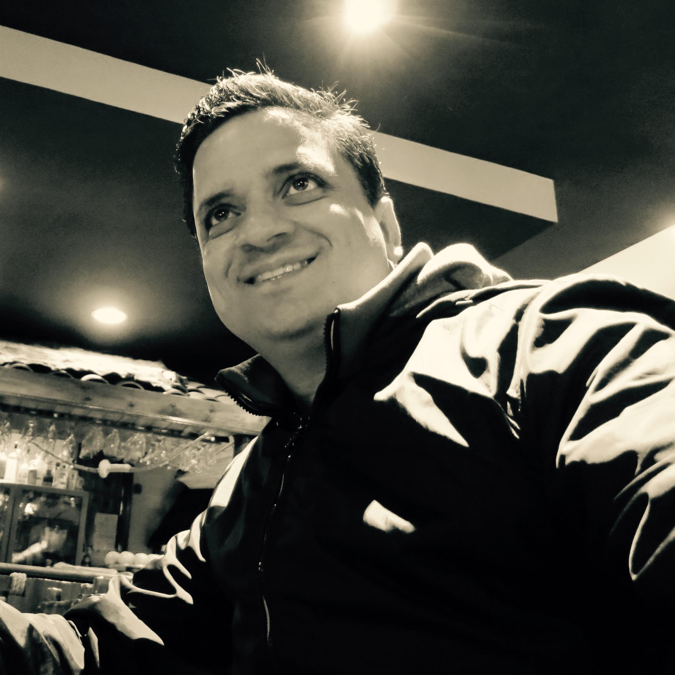Empreendedor desde sempre! Fundador da Linux Mall, Nixus e Loja Integrada