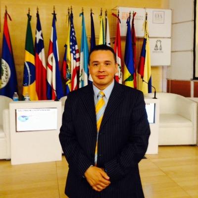 El Derecho no puede verse influenciado por el favor, seducido por el poder ni adulterado por el favor pecuniario.