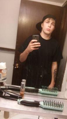 just working on my grind tryna make this money