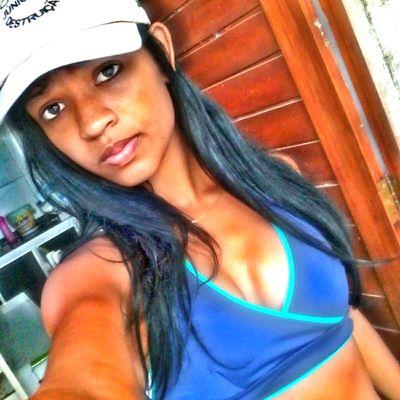 Libriana, 18 anos, João Pessoa-PB , futura Públicitaria , praieira  ✌