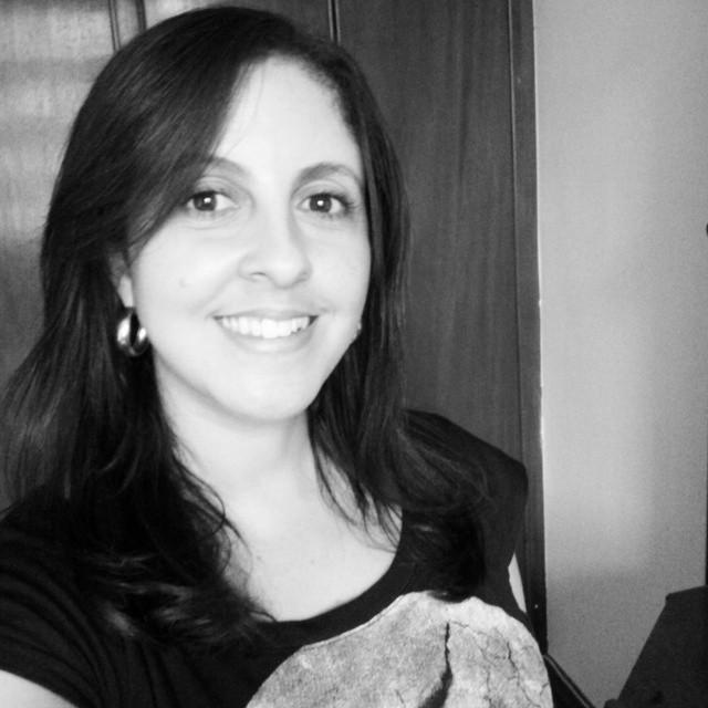 CarolMedeirosBR's profile picture. 