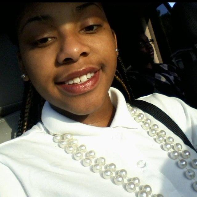 2Couture's profile picture. 