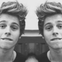 I'll try to follow everyone back. Just fangirling etc 0/9 3