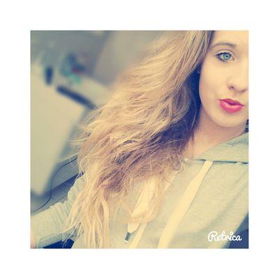 larissahorn52's profile picture. 