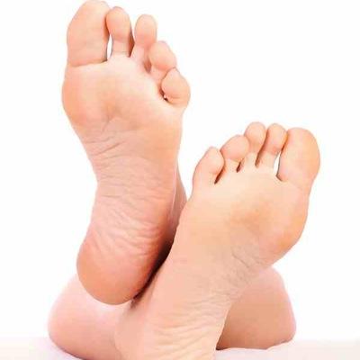 For people with foot fetish's. 
Pictures and videos on Skype are available just private message for details and prices.