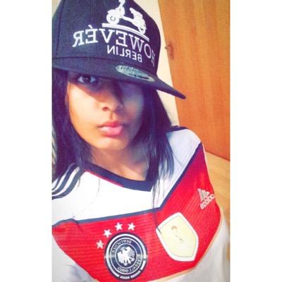 SuzieP24's profile picture. 