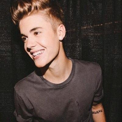 sunshgroo's profile picture. just gave you a free follow Please follow me back on: http://t.co/2TkS4p0pmy thank you