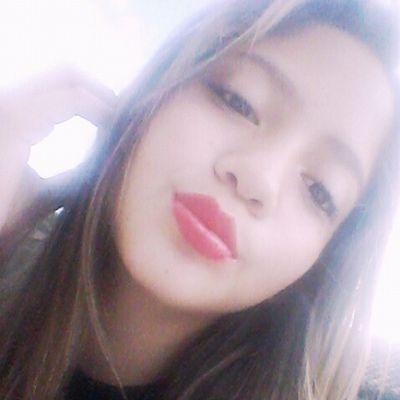 Nacida 15 Septiembre De 1999♥Amo La Electronica,Calle13,Justin Bieber Y Muchos Más....Soy Muy Extrovertida Y Me Encanta Estar Con Las Personas qe Mas Quiero