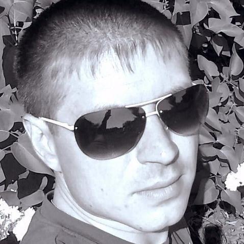 прост в общении