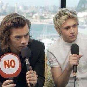 follow  @ziamanalsex because bae