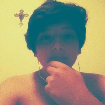 sebastian1352's profile picture. i love skate and my favorite hobby is play videogames and