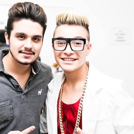 Eu Amo o Luan Santana , E Amo o MC Gui Amo Voocês