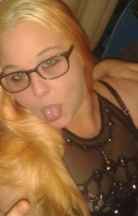 I'm 24. got a gawjjj nieceeee :) love her lots like jelly tots :) da boo :). Got 9 tattoossss :) x stokiee livin in manchester x curvy is the way forward