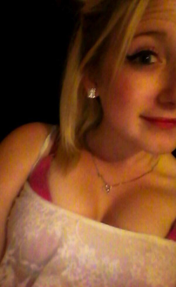 ayia napa Yeahhh baby ;) !! Instagram shannysmile1995 follow me and ill follow bk :)