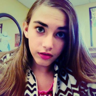 Yo peeps! Ima MC girl and a big gamer! My name is Morgan subscribe to my Youtube channel sanmcneely. Single!! Follow i follow back. Direct message me