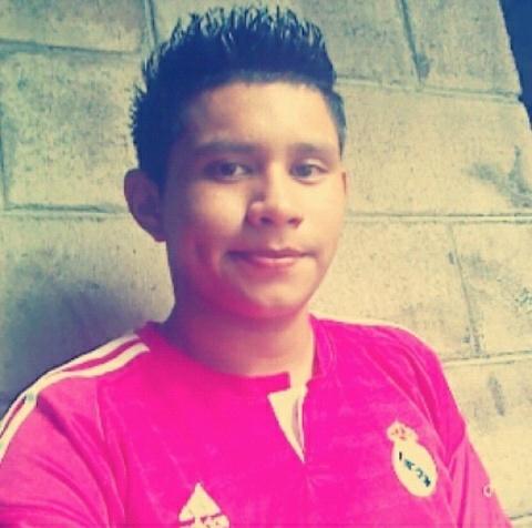http://t.co/kYzZ8vndd3  prefiero jugar mil veces con un balon de futbol q con el corazon de una mujer