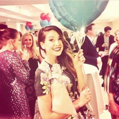 free follow from @zalfiepower so give her a big follow please, it would mean the world x