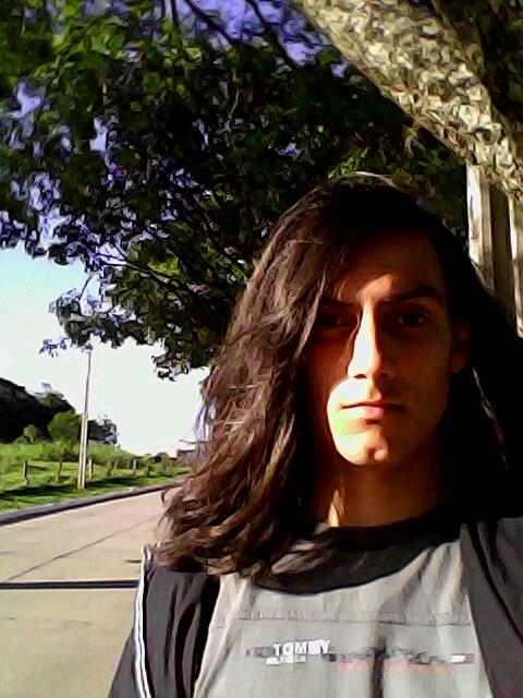 La filosofía es la obra que la espiritualidad crea usando la ciencia cuando las escinden adecuadamente.