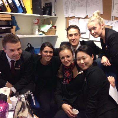 Front Office Manager in London #colombiasomostodos