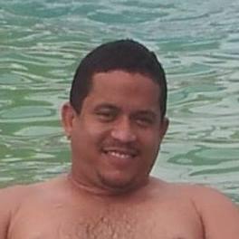 Sou um cara apaixonado pela minha familia!!