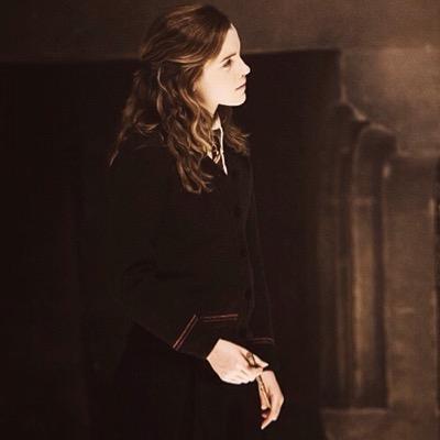 Just because it's taken you three years to notice, Ron, doesn't mean no one else has spotted I'm a girl! | Literate |