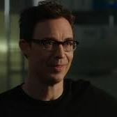 Star Labs in kurucusu, Kibirli, huysuz ve aksiyim.#TheFlashTR Central City.