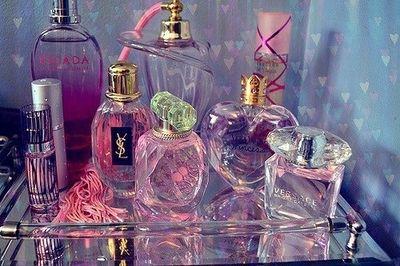 Ofrecemos un costo accesible con entrega a tu domicilio con perfumes 100% originales.