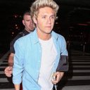 four (@1975ftgrande) Twitter