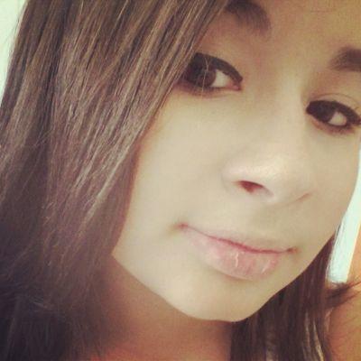 Pequena sereva mulher decidida, sabe o que quer,mt bem resolvida querida meiga e abusada
As vezes inquieta, as vezes calada (...)
15 anos
Tec. Edificações/Ifsul