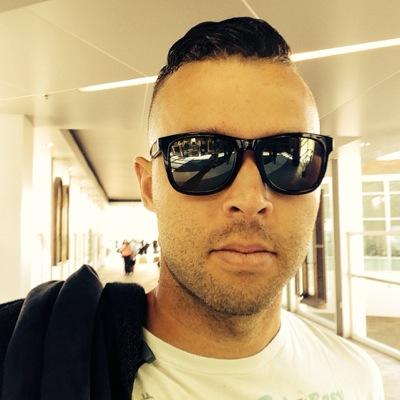 Live for inspiring others to see more in themselves. Marketing Director at Wealth Wave