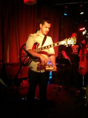 Guitarrista y Compositor
