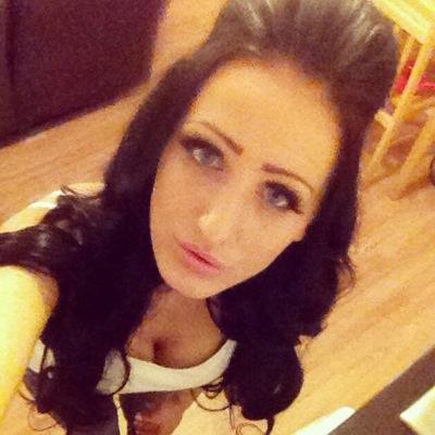 snapchat: coleyxxox
instagram: nhxox
bbm: 52E5E30F
my baby G - 27/09/2014